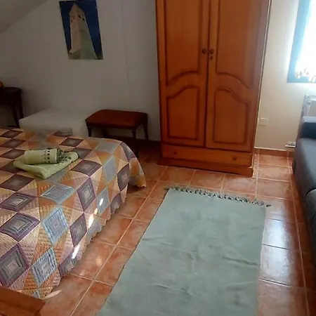 Amplio Atico En Sabinanigo Apartmán
